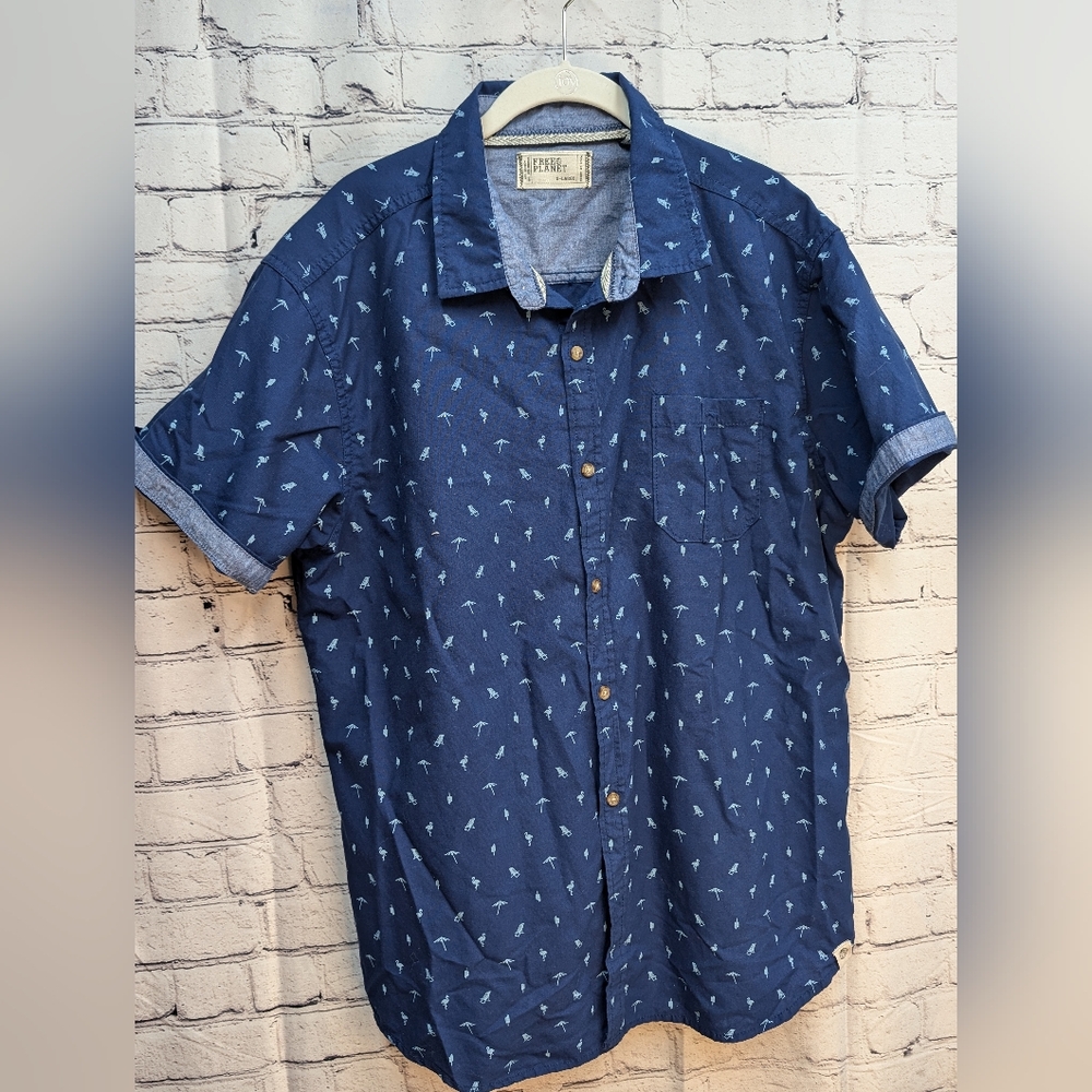 Free Planet Men's Blue Short Sleeve Shirt
